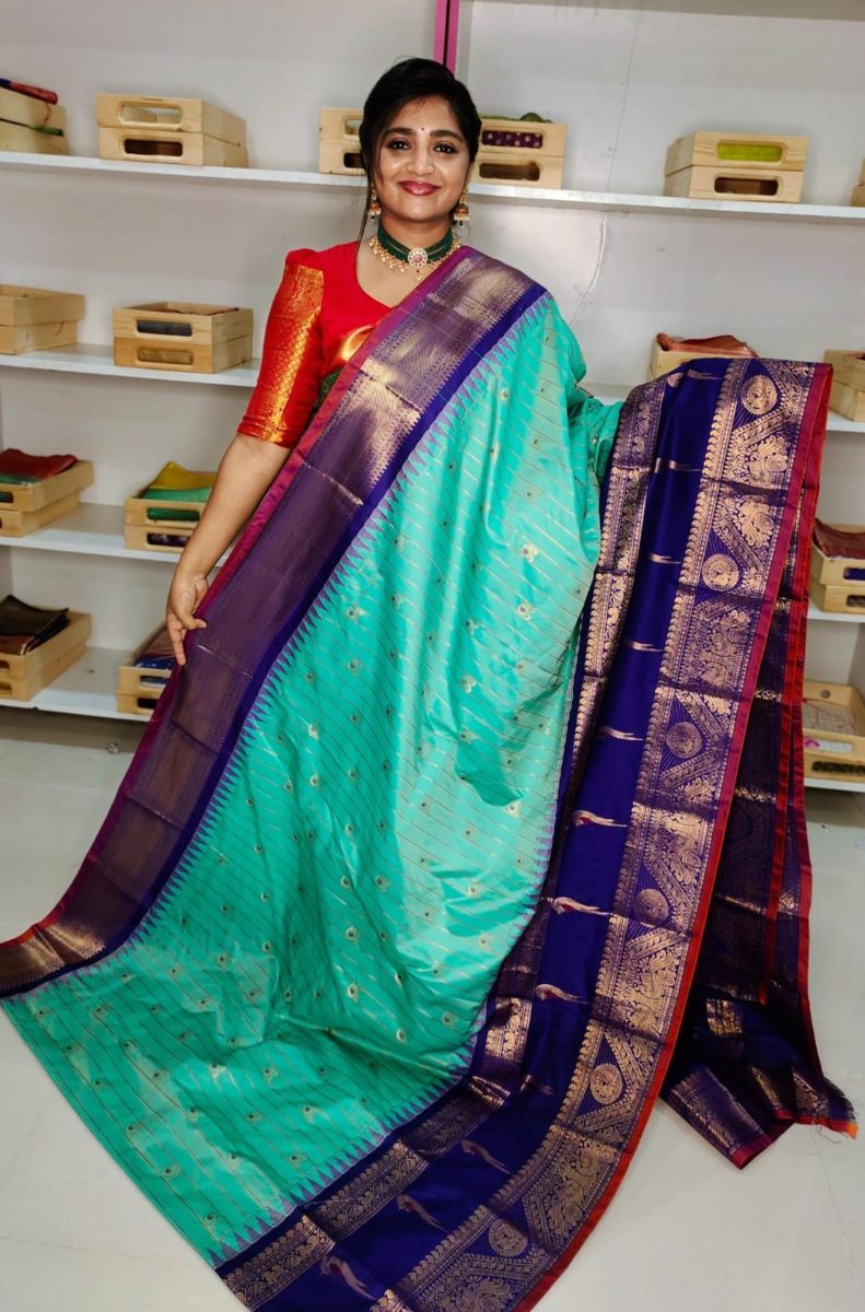 Primeme gadwal silk saree
2500