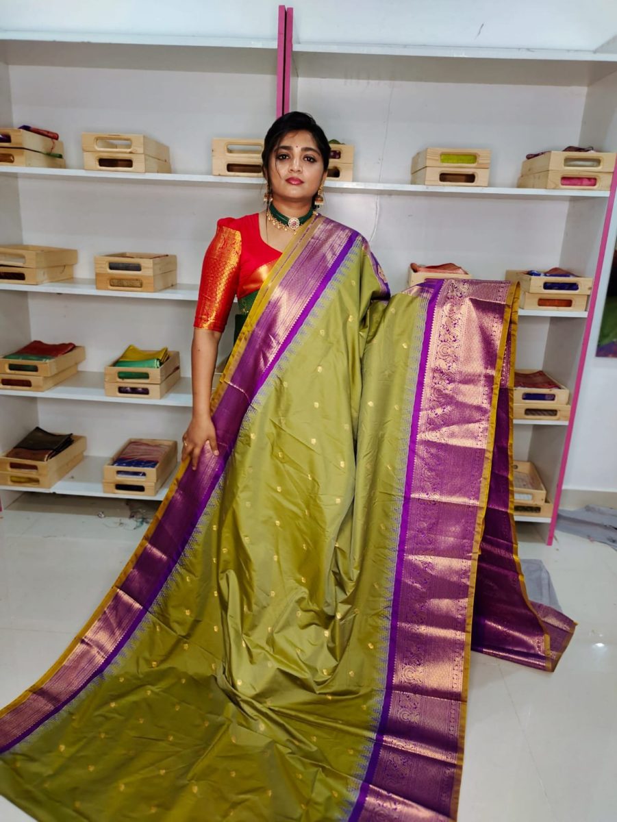 ఉగాది సేల్ 1850/-