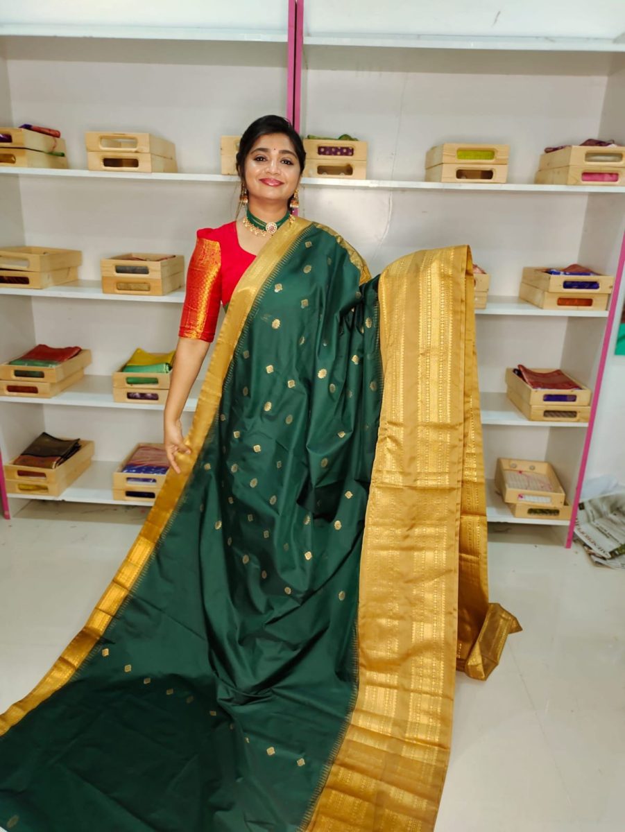 Ugadhi Sale 1850/-