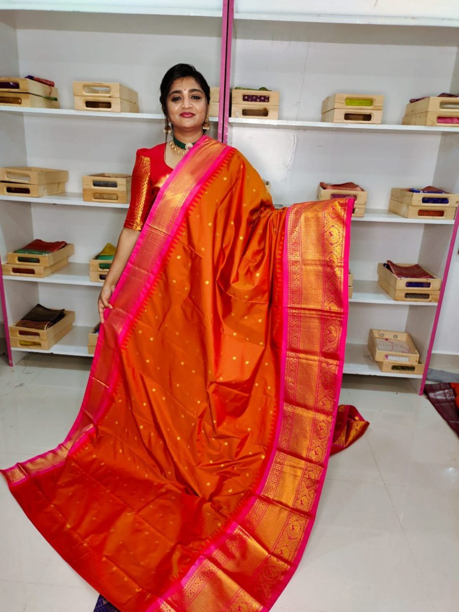 ఉగాది సేల్ 1850/-