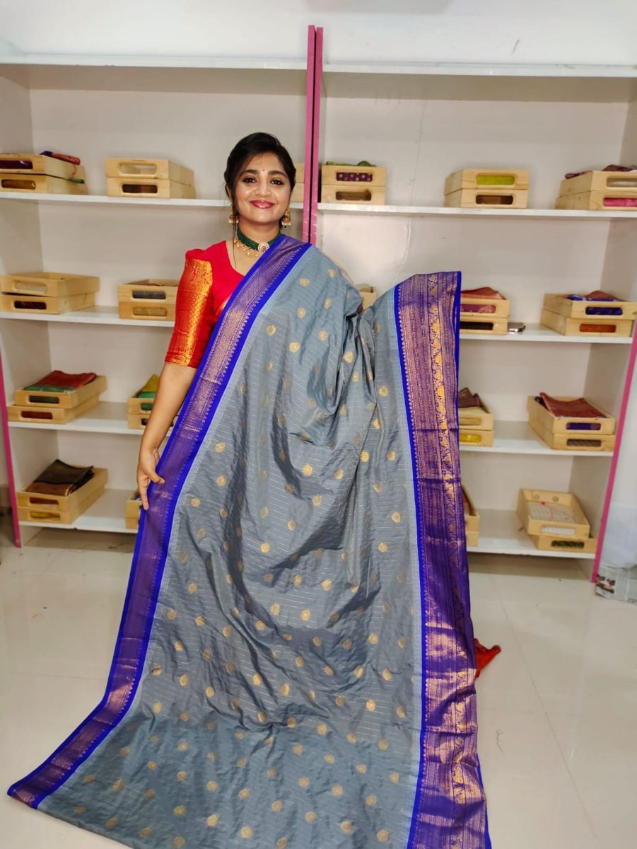 ఉగాది సేల్ 1850/-