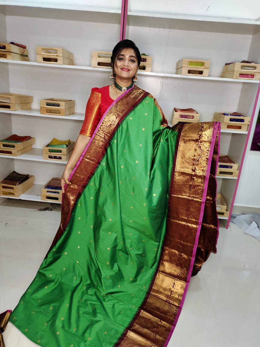 ఉగాది సేల్ 1850/-