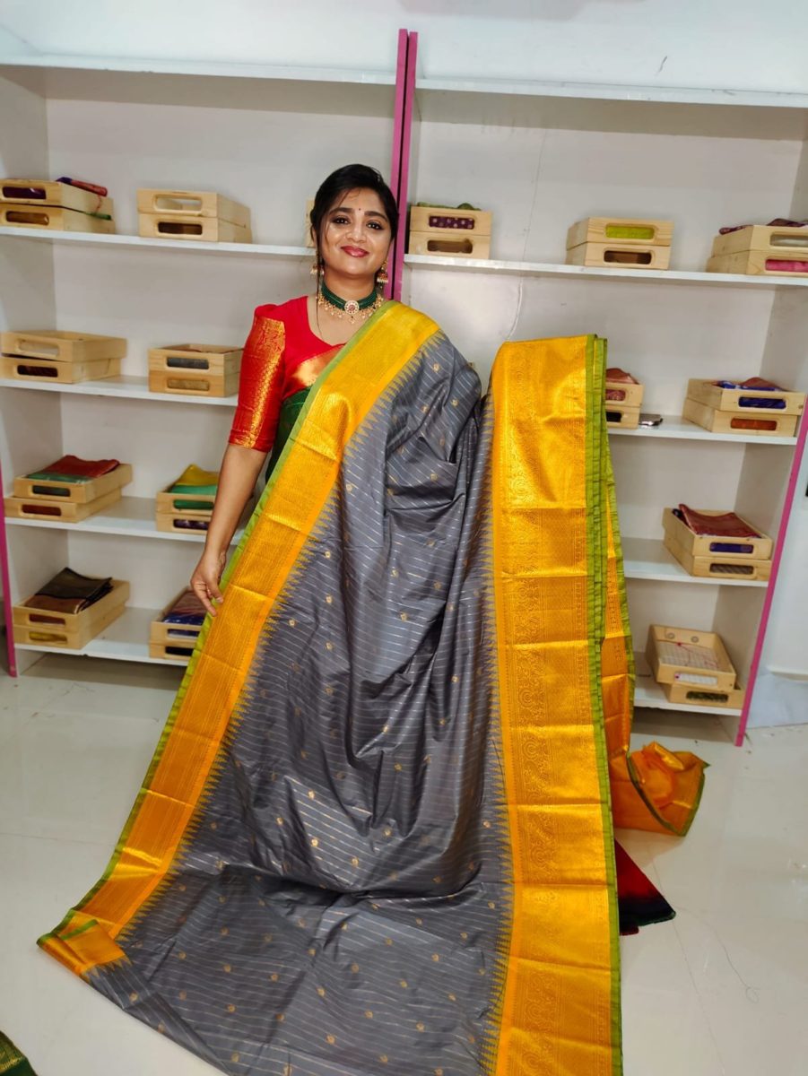 ఉగాది సేల్ 1850/-
