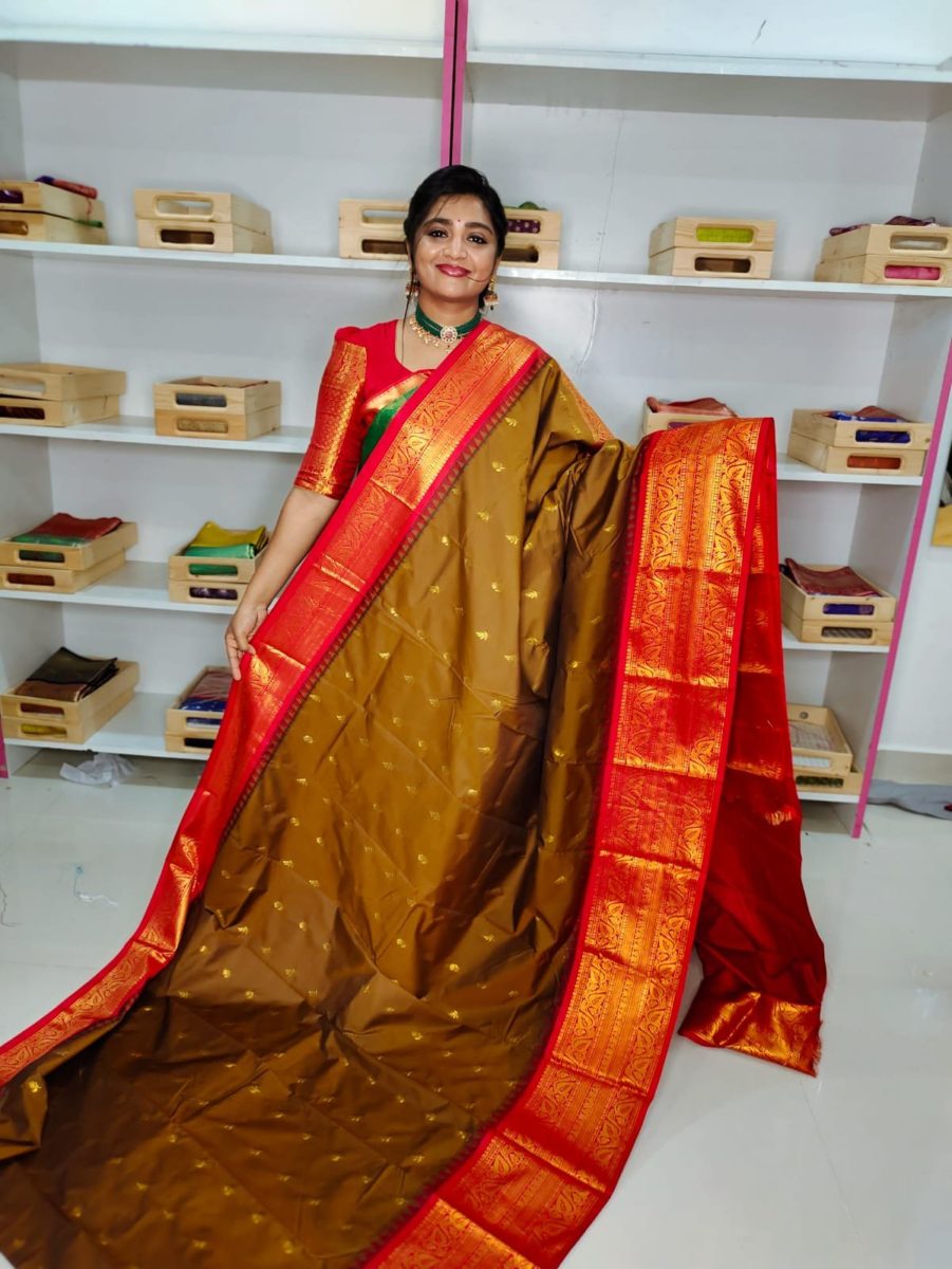 ఉగాది సేల్ 1850/-