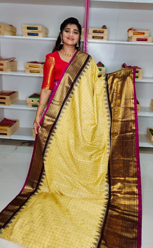 40% offer Primeme gadwal silk saree