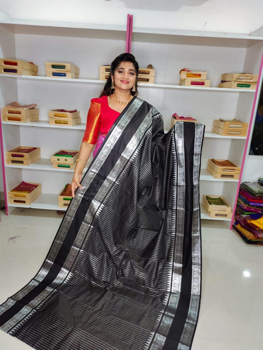 గద్వాల్ సిల్క్ చీరపై 50% తగ్గింపు