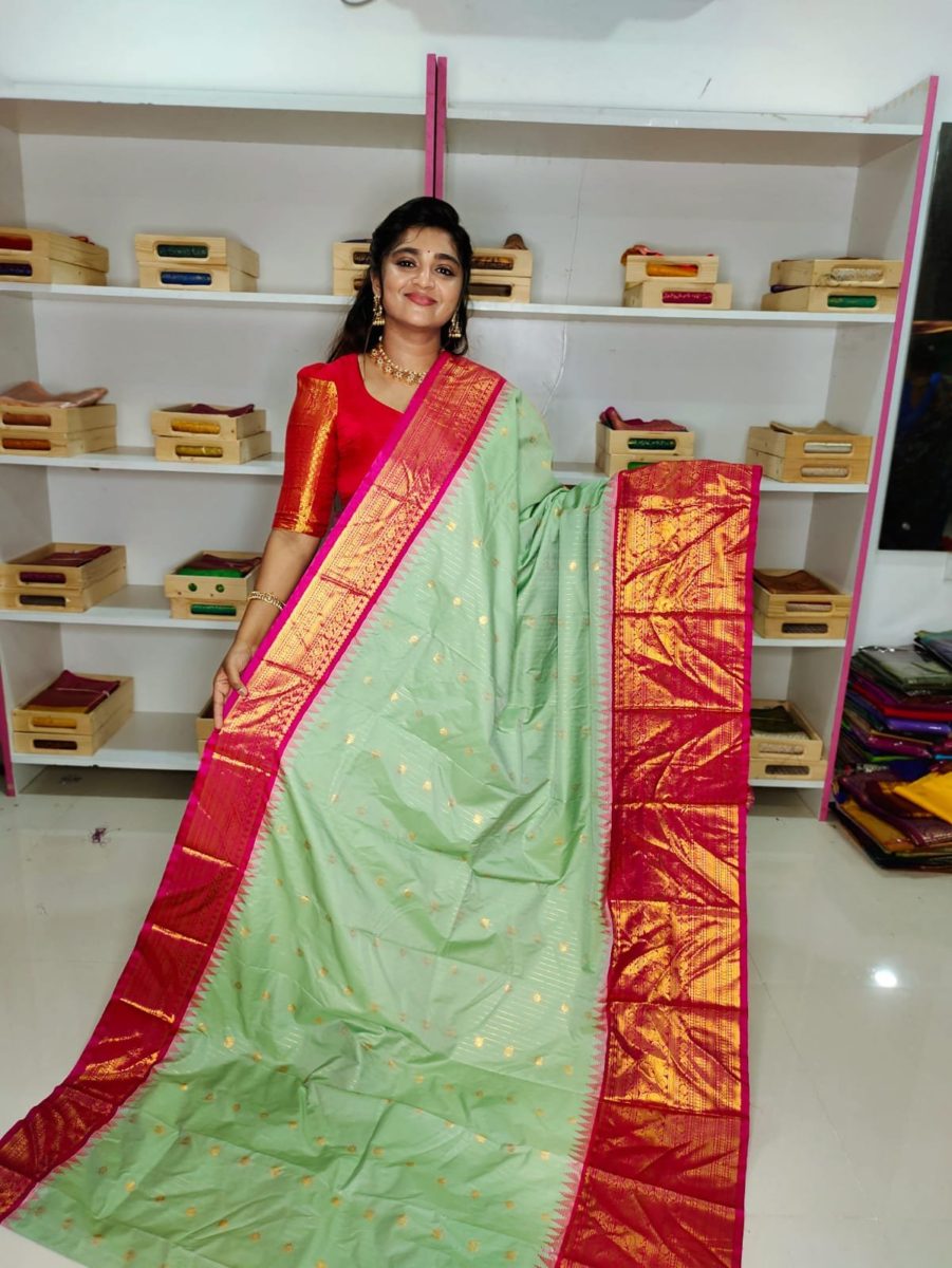 50%off Gadwal Silk Saree