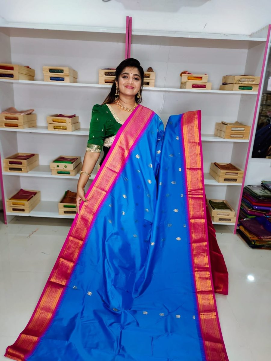 గద్వాల్ సిల్క్ చీరపై 50% తగ్గింపు