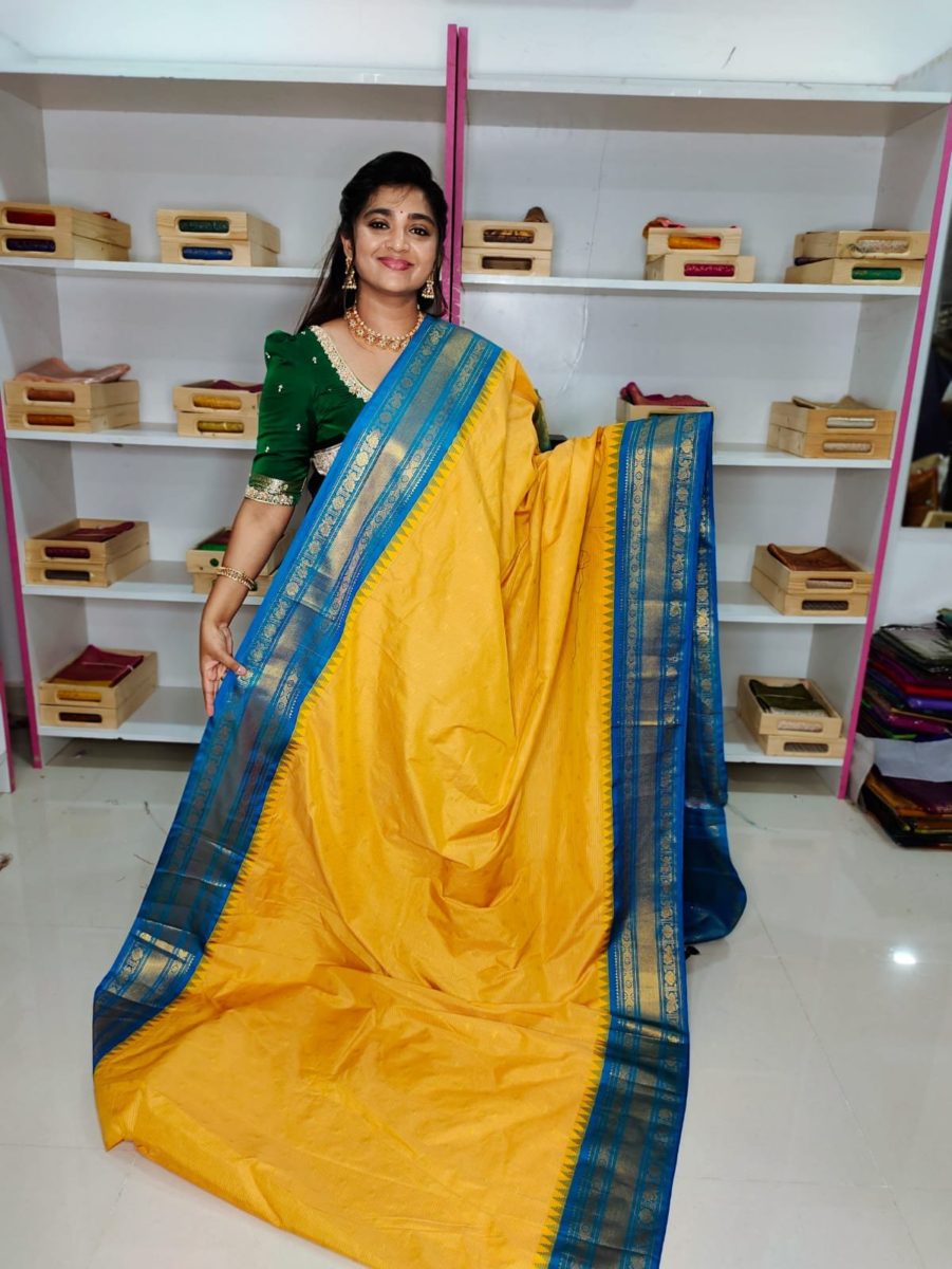 గద్వాల్ సిల్క్ చీరపై 50% తగ్గింపు