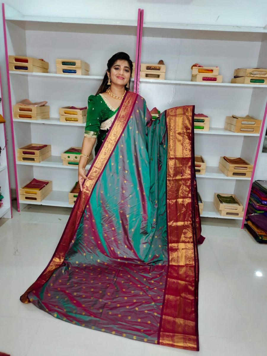 గద్వాల్ సిల్క్ చీరపై 50% తగ్గింపు