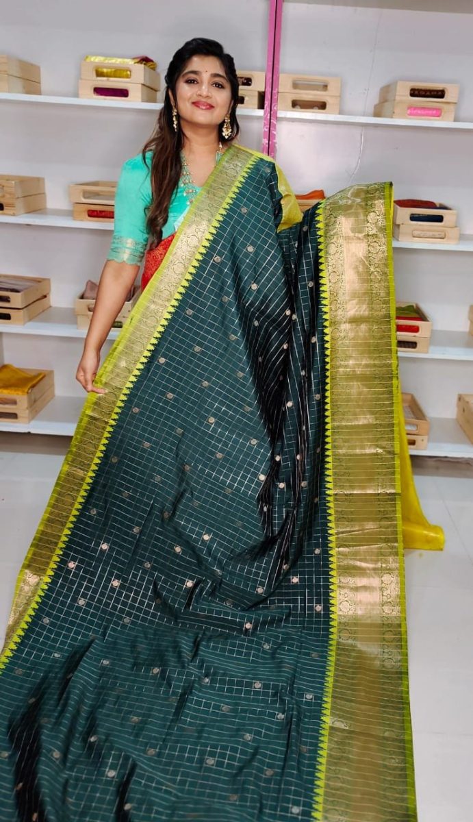 SM1650 ద్వారా మరిన్ని
