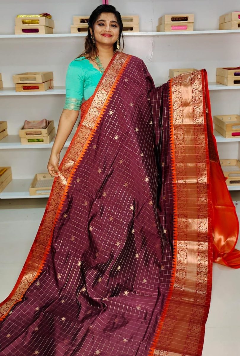 SM1650 ద్వారా మరిన్ని