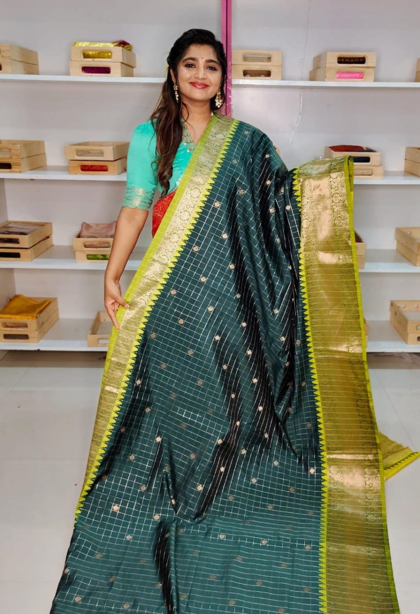 SM1650 ద్వారా మరిన్ని