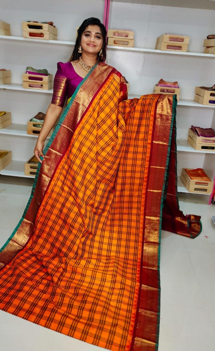50% అమ్మకానికి గద్వాల్ సిల్క్ చీర