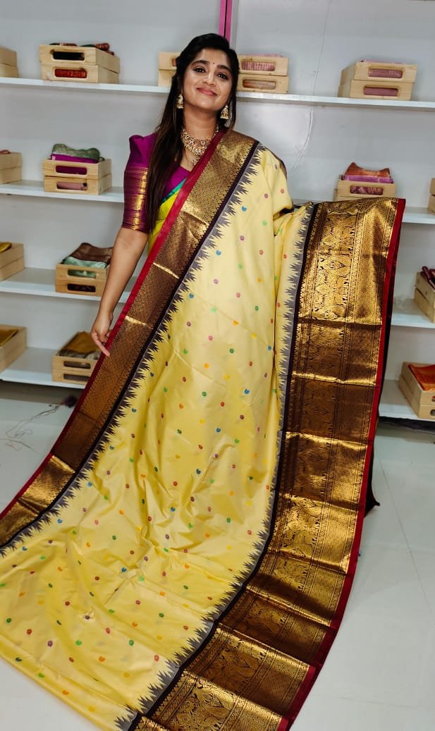 ప్రీమియం గద్వాల్ సిల్క్ చీర