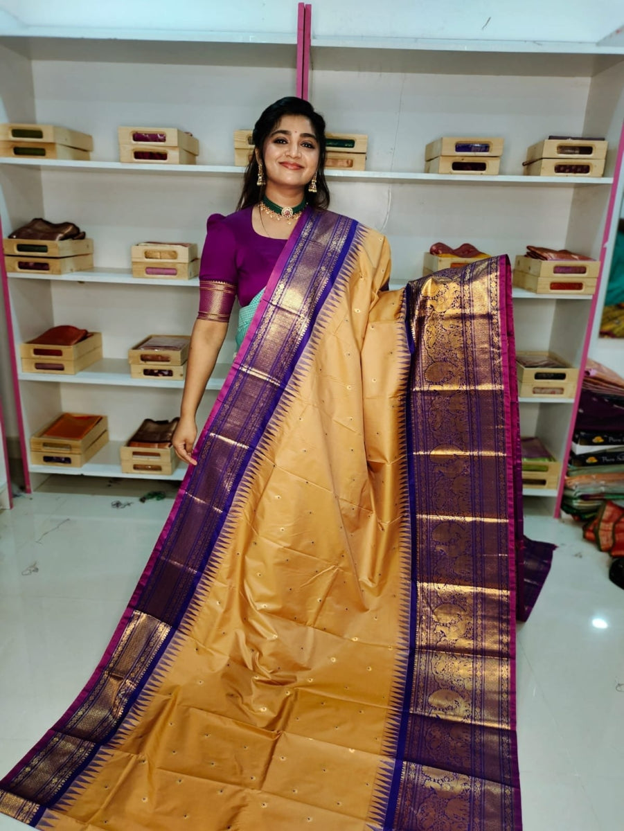 ప్రీమియం గద్వాల్ సిల్క్ చీర