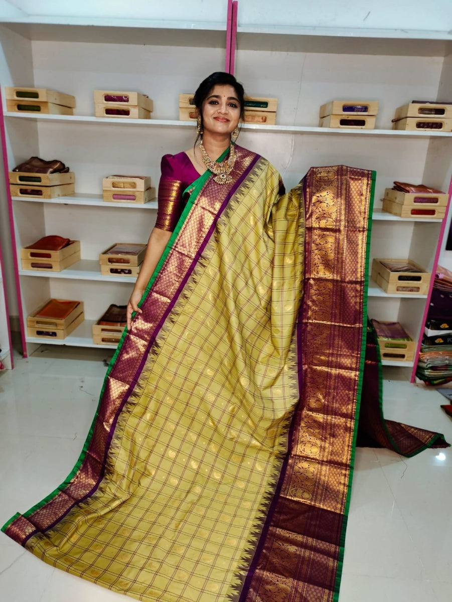 ప్రీమియం గద్వాల్ సిల్క్ చీర