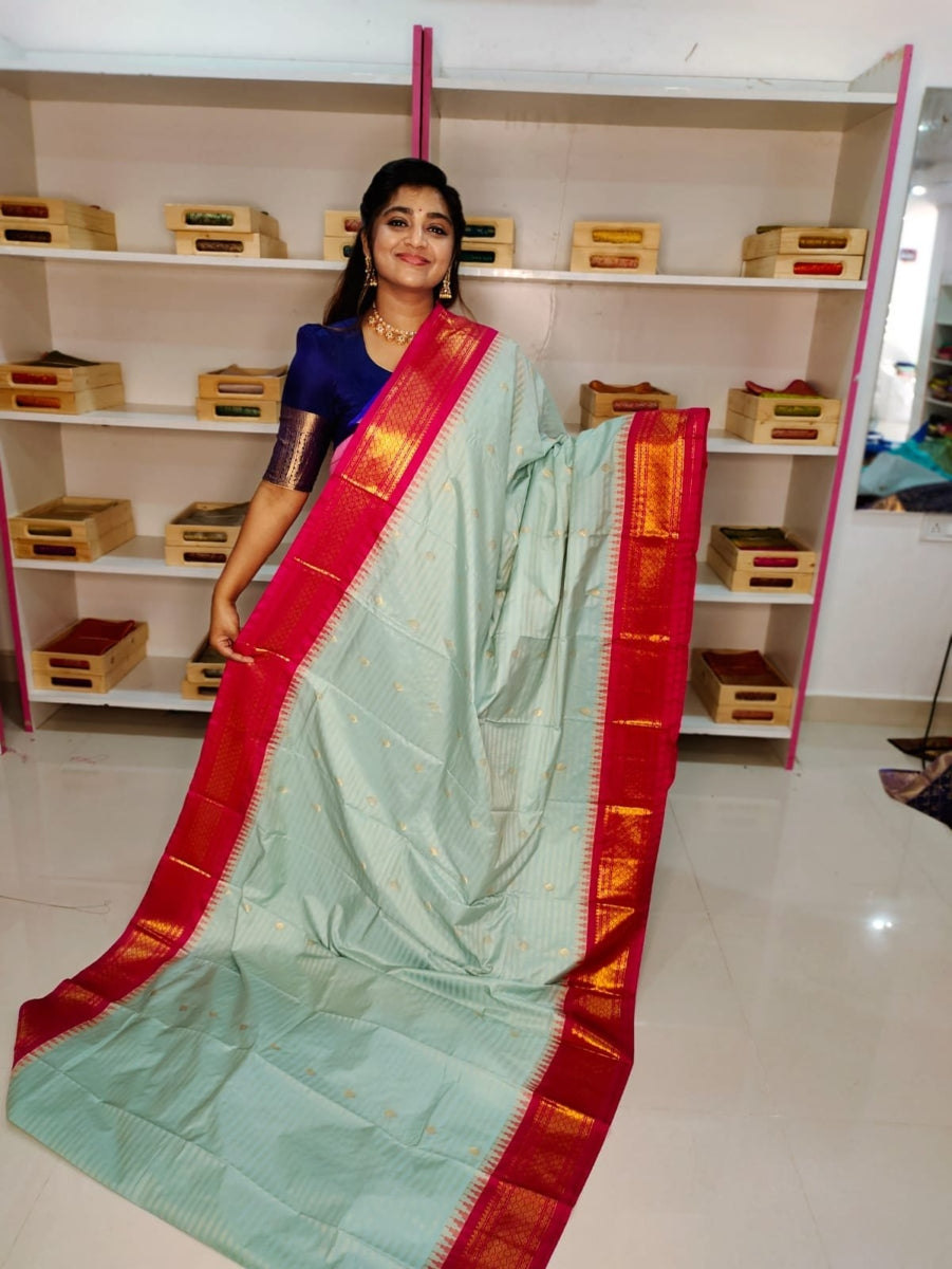50% అమ్మకానికి గద్వాల్ సిల్క్ చీర