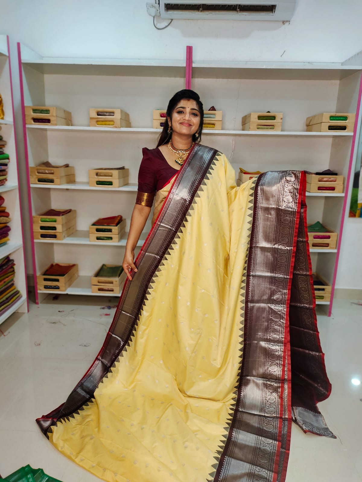 50% offer gadwal silk sarees