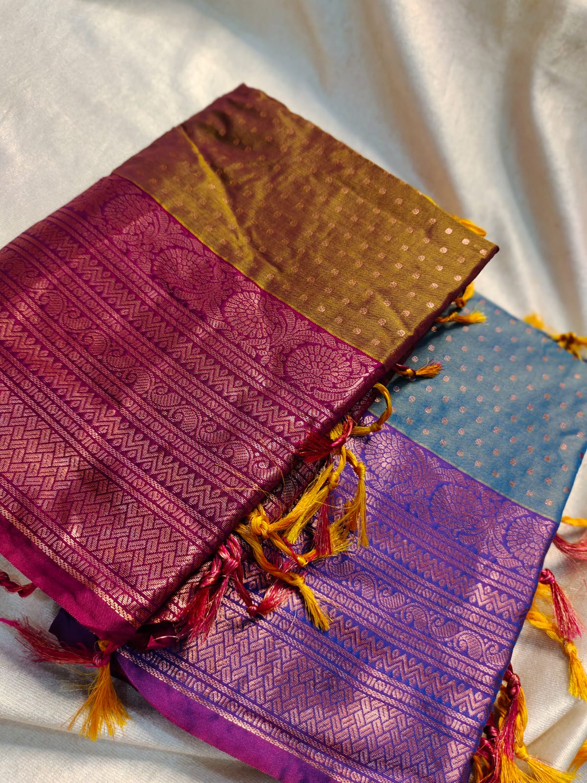 1+1 offer Uppada silk