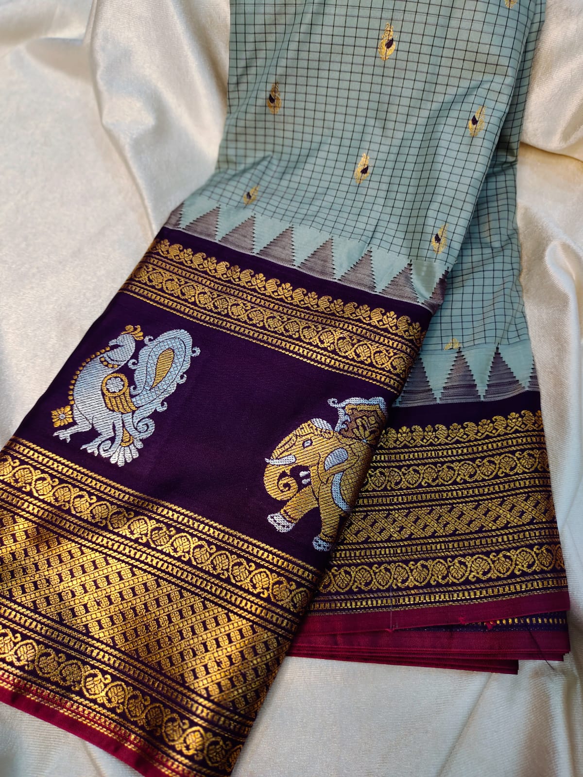 Vintage valli gadwal