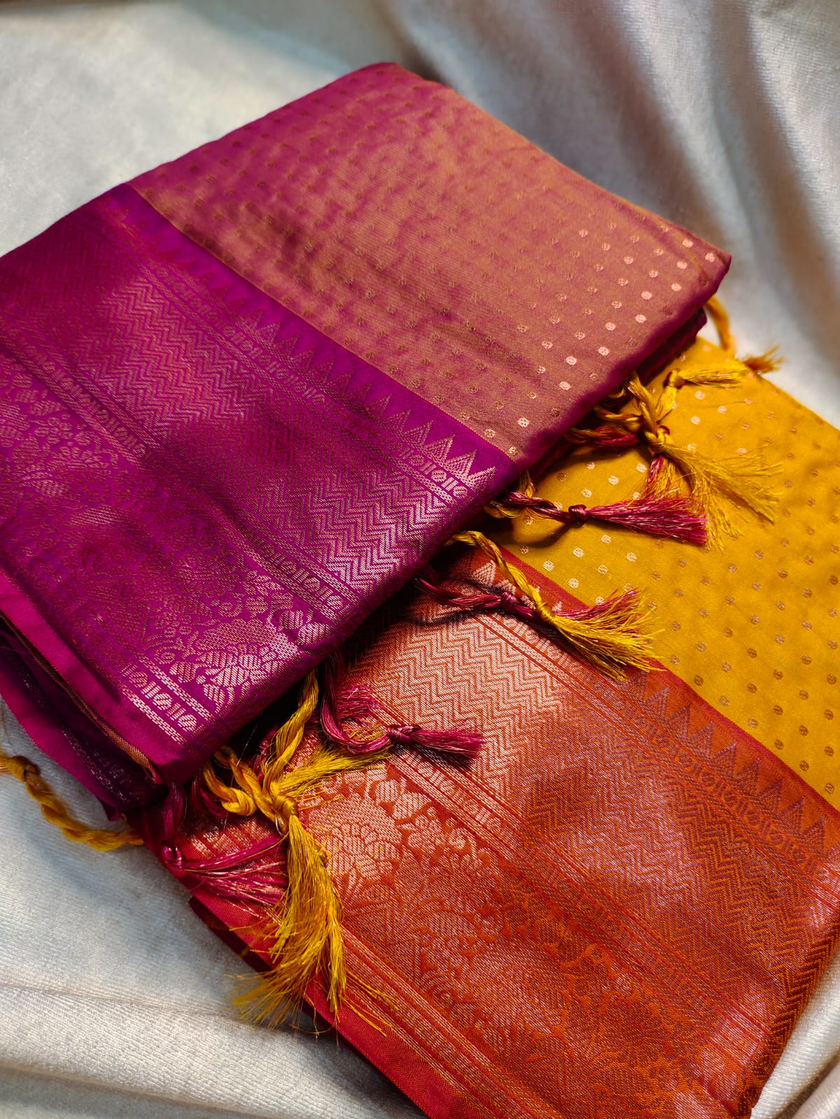 1+1 offer Uppada silk