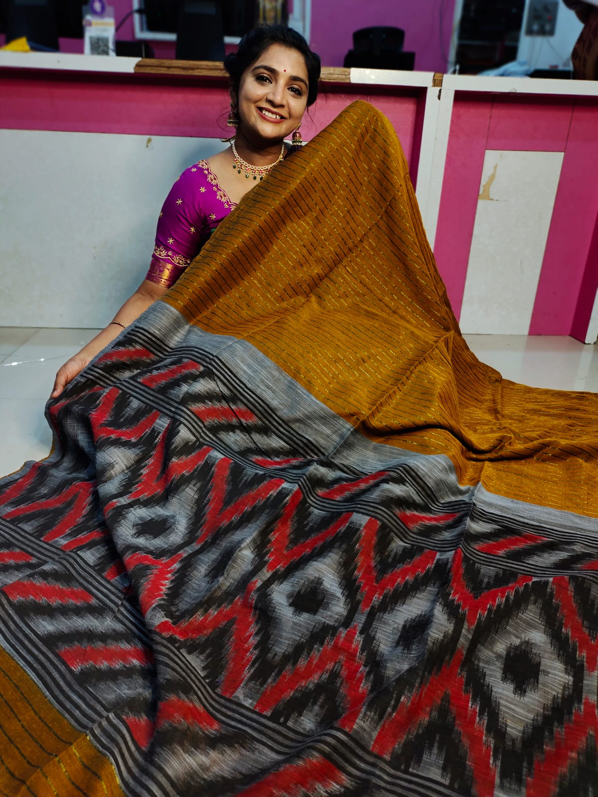 Ikkat cottone