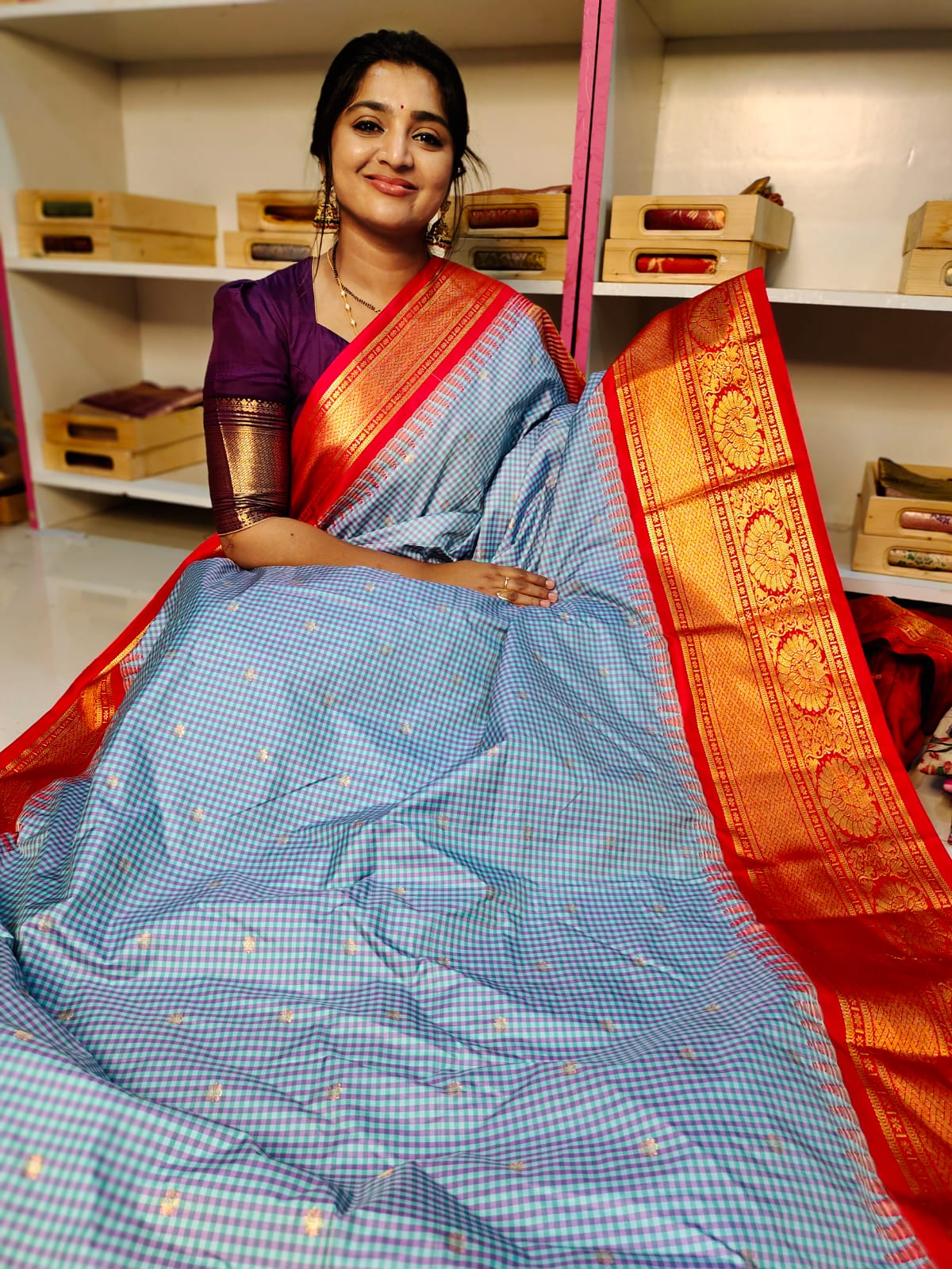 Vitange gadwal silk