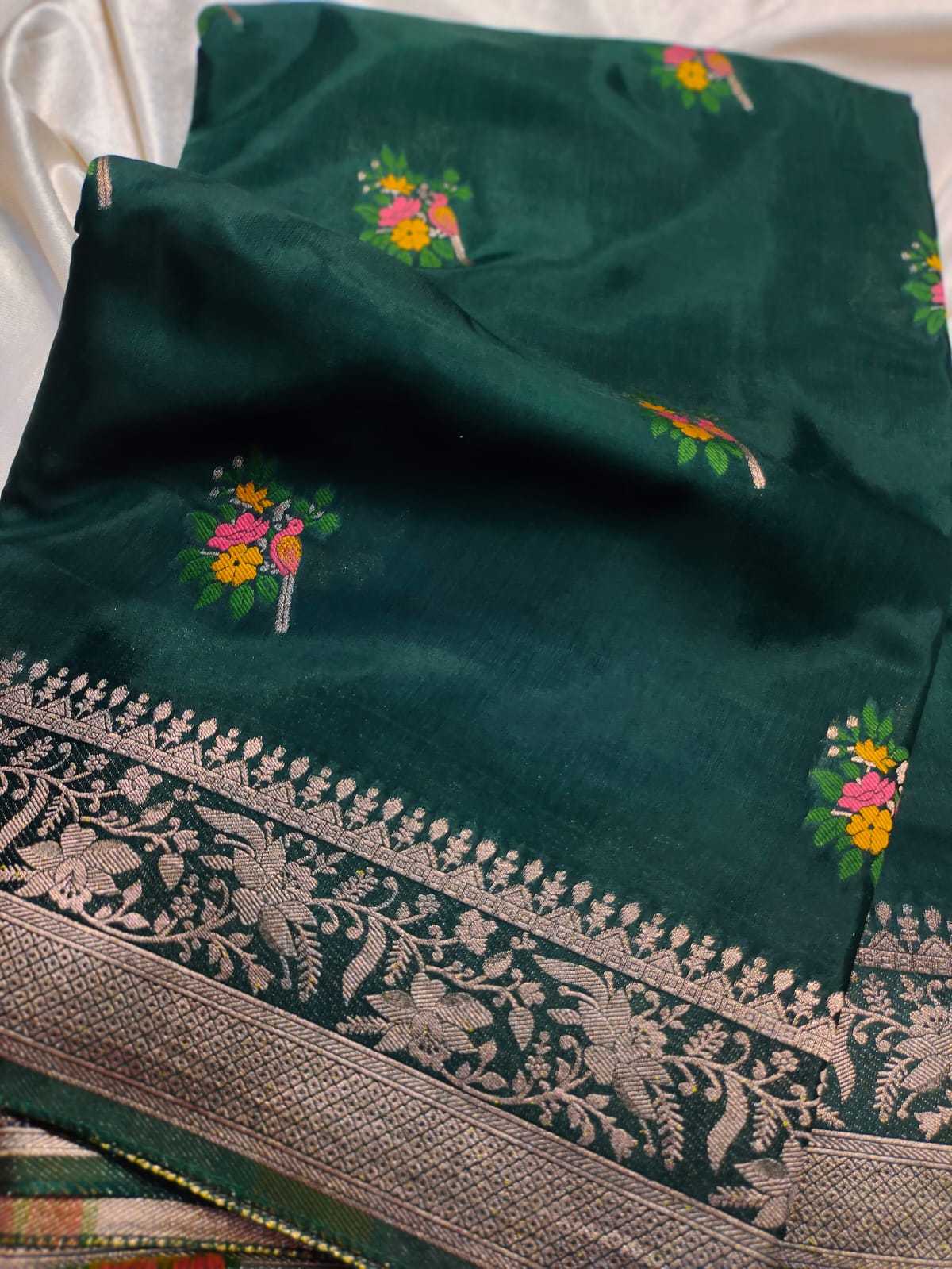 HO CREP 60% OFFER SAREES