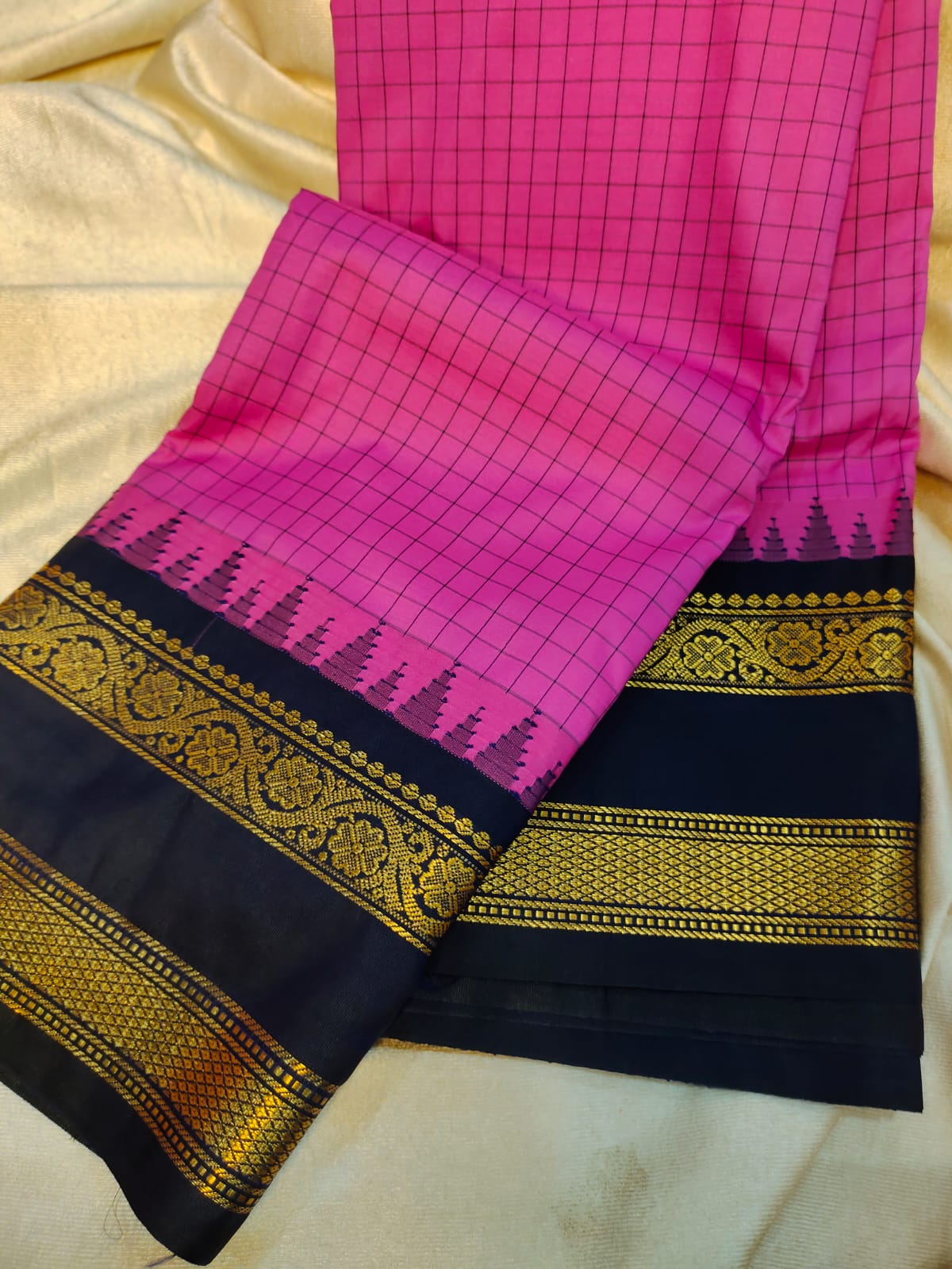 Sravanam gadwal sale