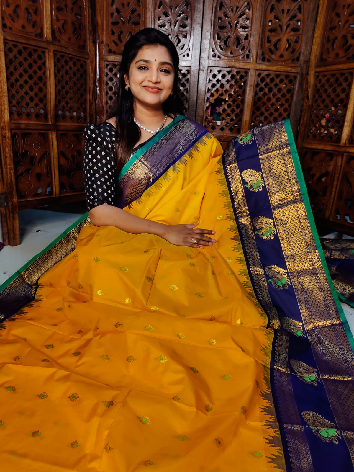 60% offer gadwal silk