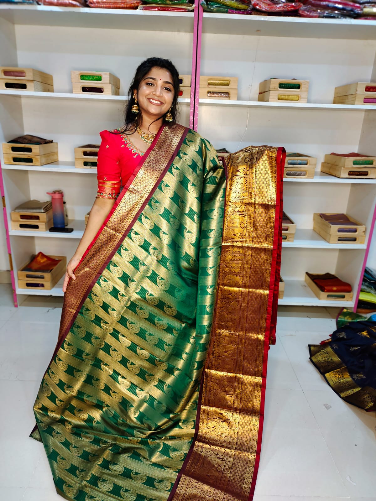 Premium vintage gadwal