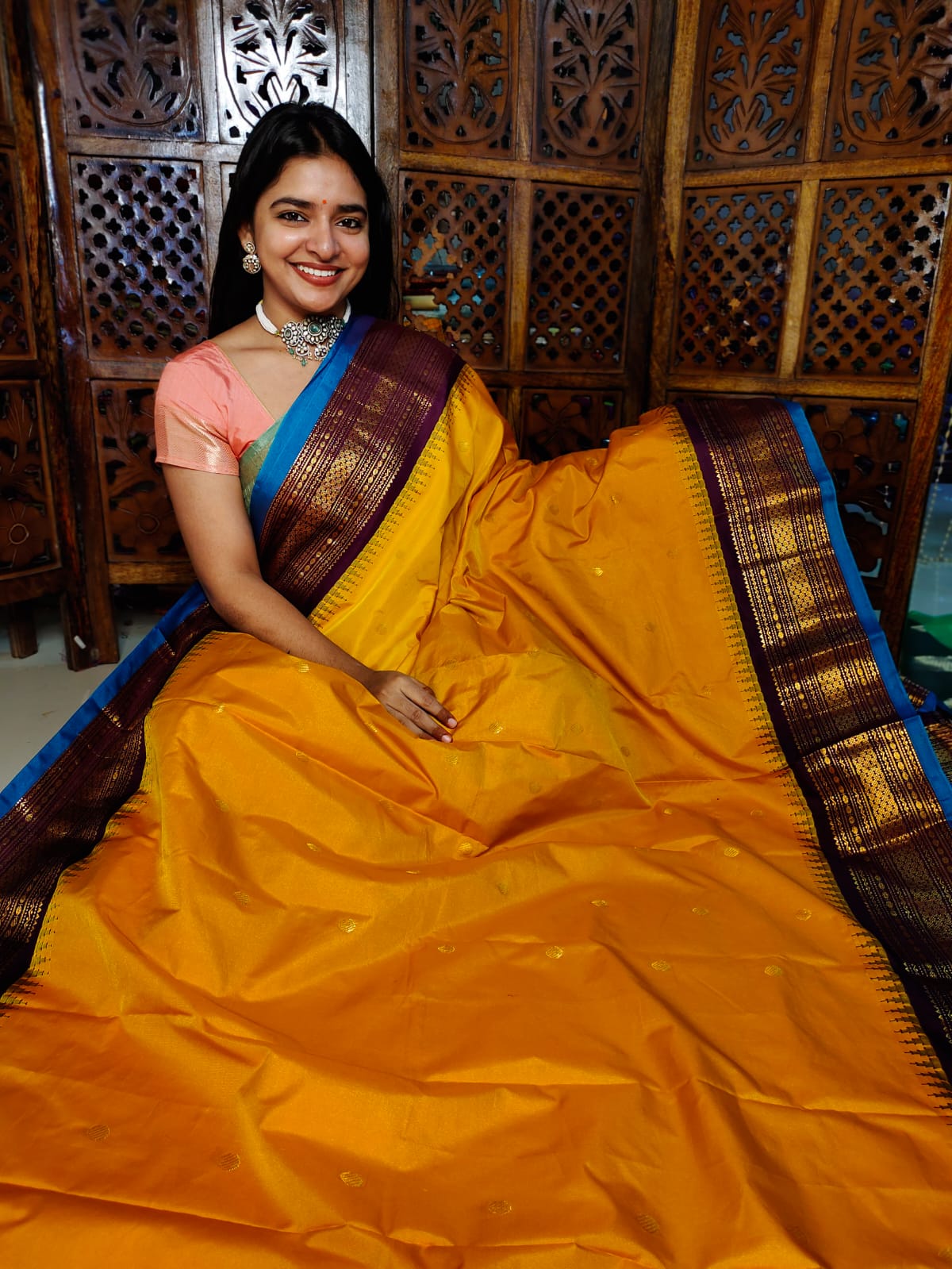 గద్వాల్ క్లియరెన్స్ సేల్