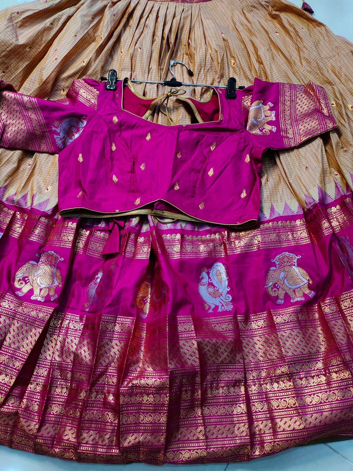 Gadwal lehanga