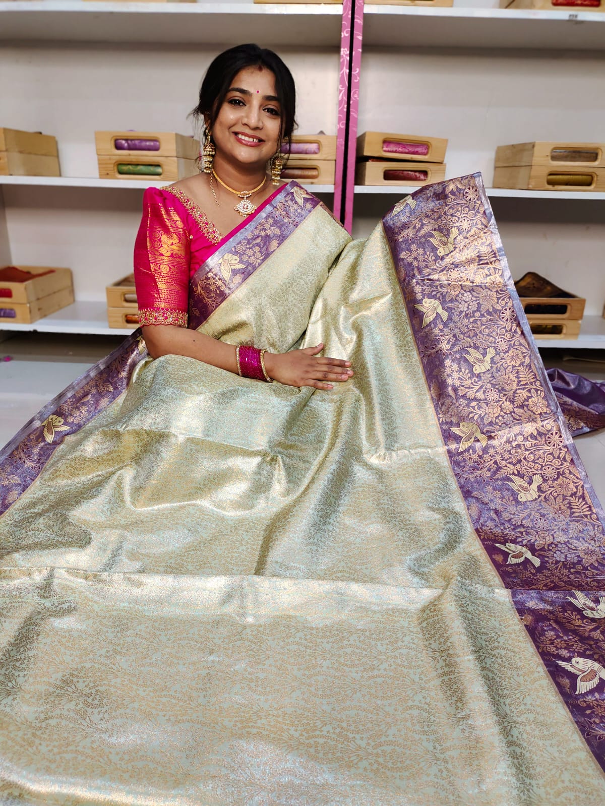 90% offer kanchi pattu collections