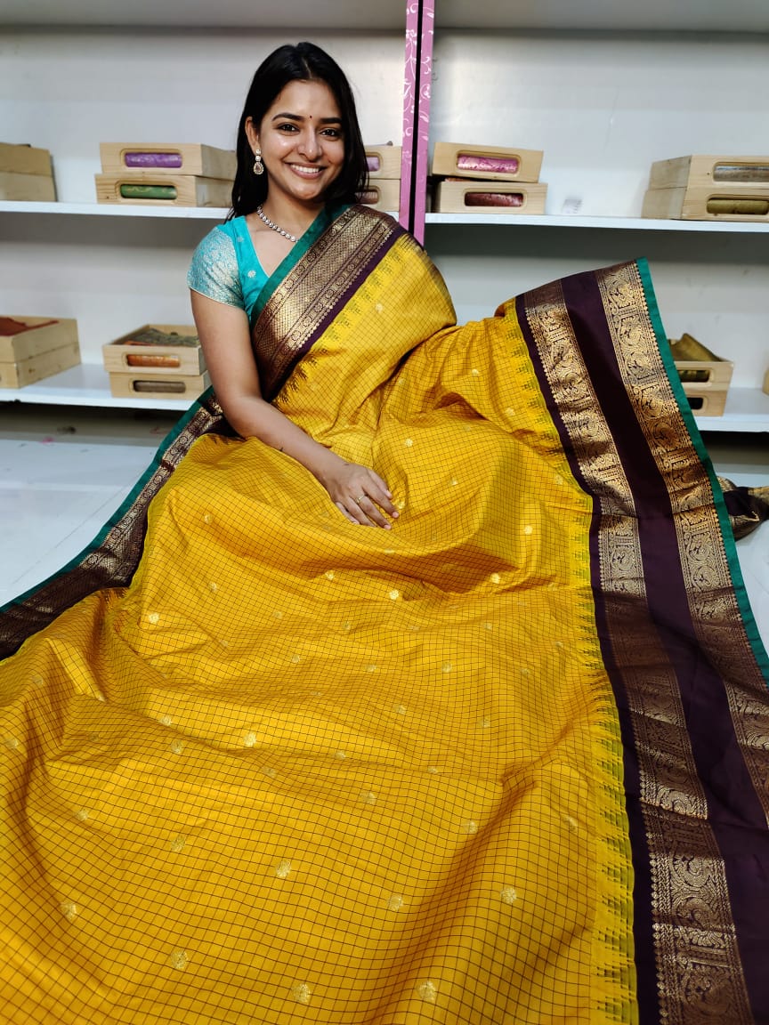 65% offer gadwal silk saree