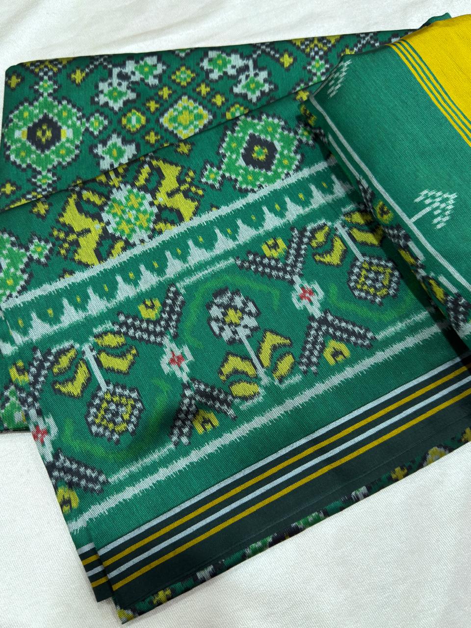Patola sale