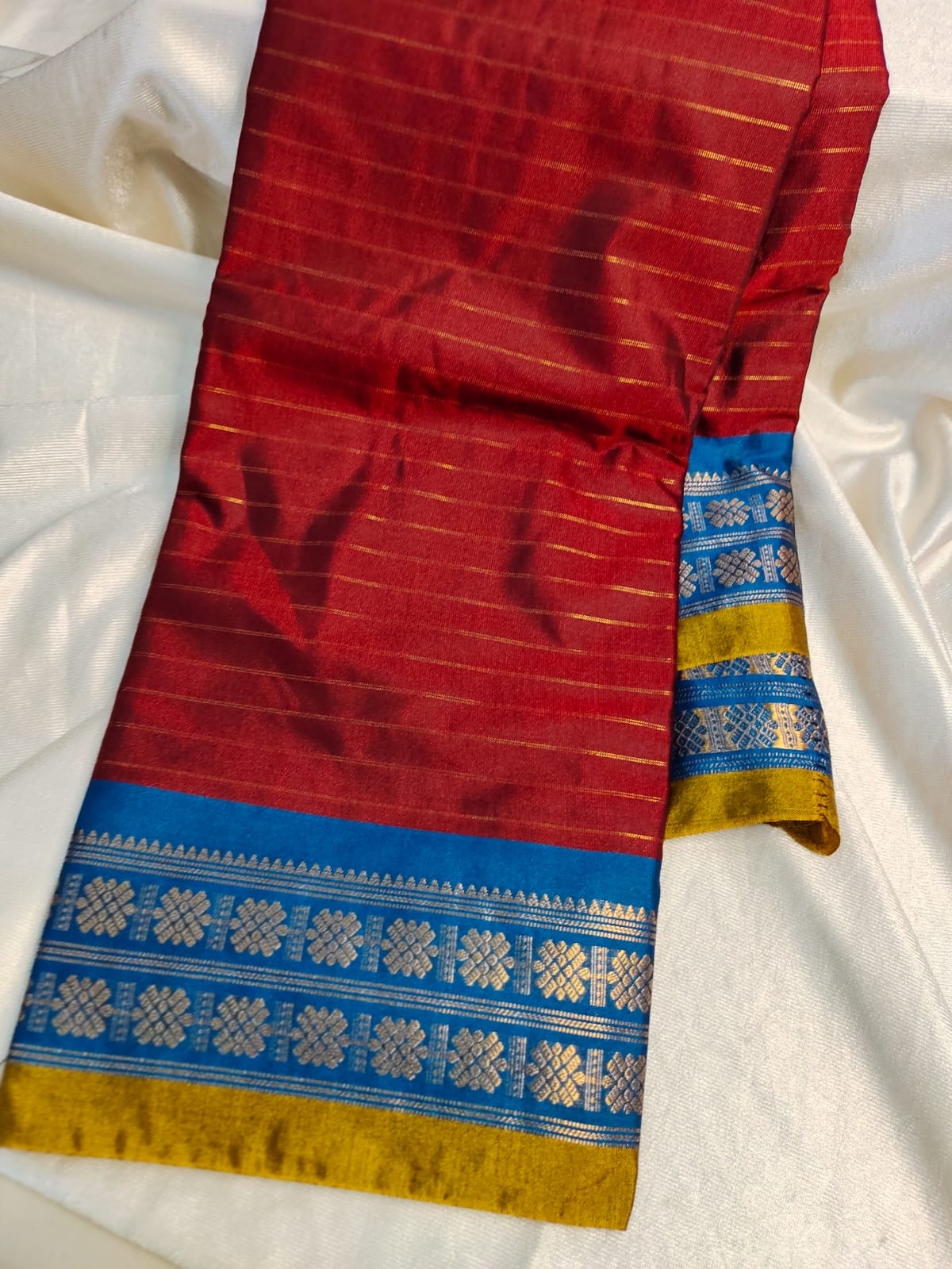 Vintage gadwal silk saree