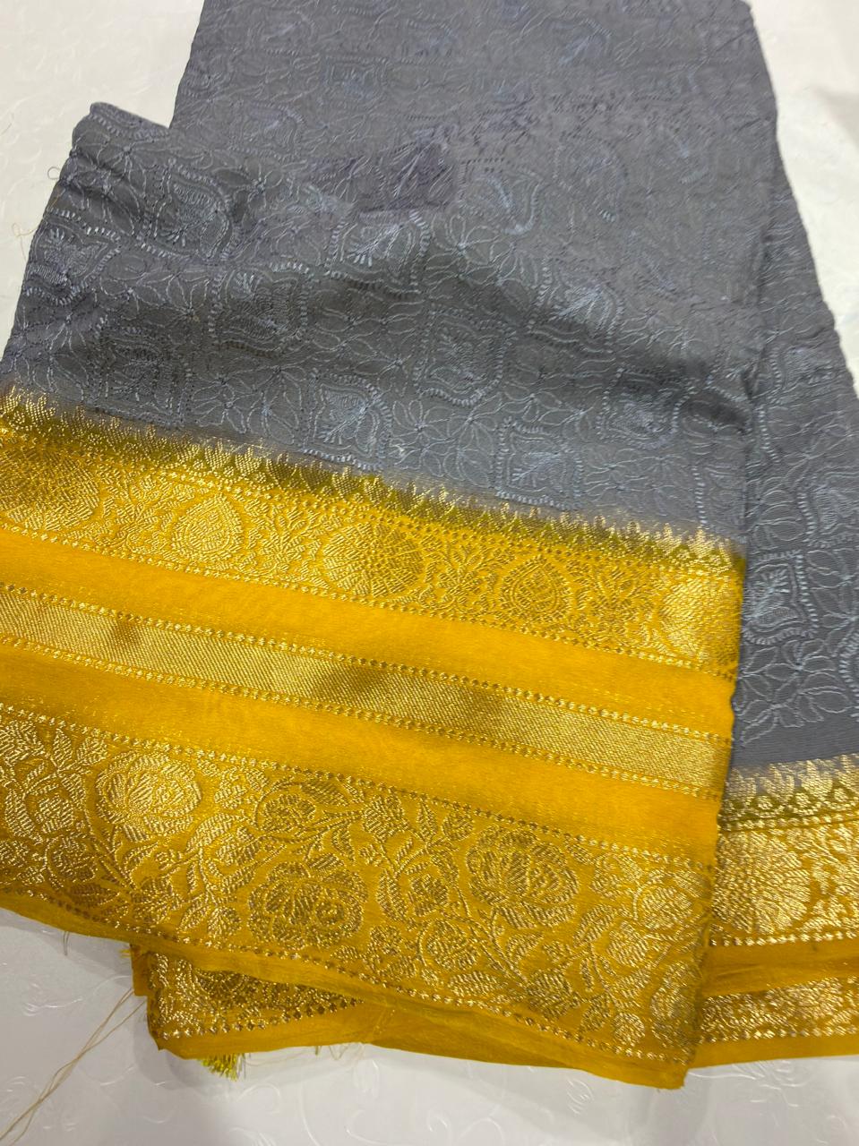 ఫిబ్రవరి అమ్మకం