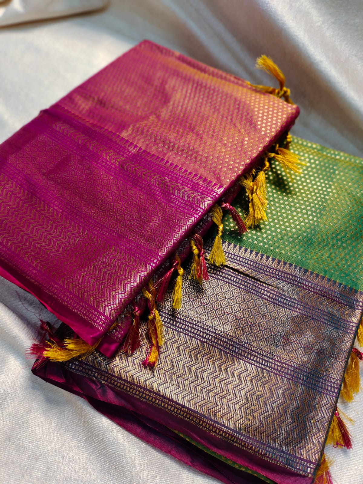 1+1 offer Uppada silk