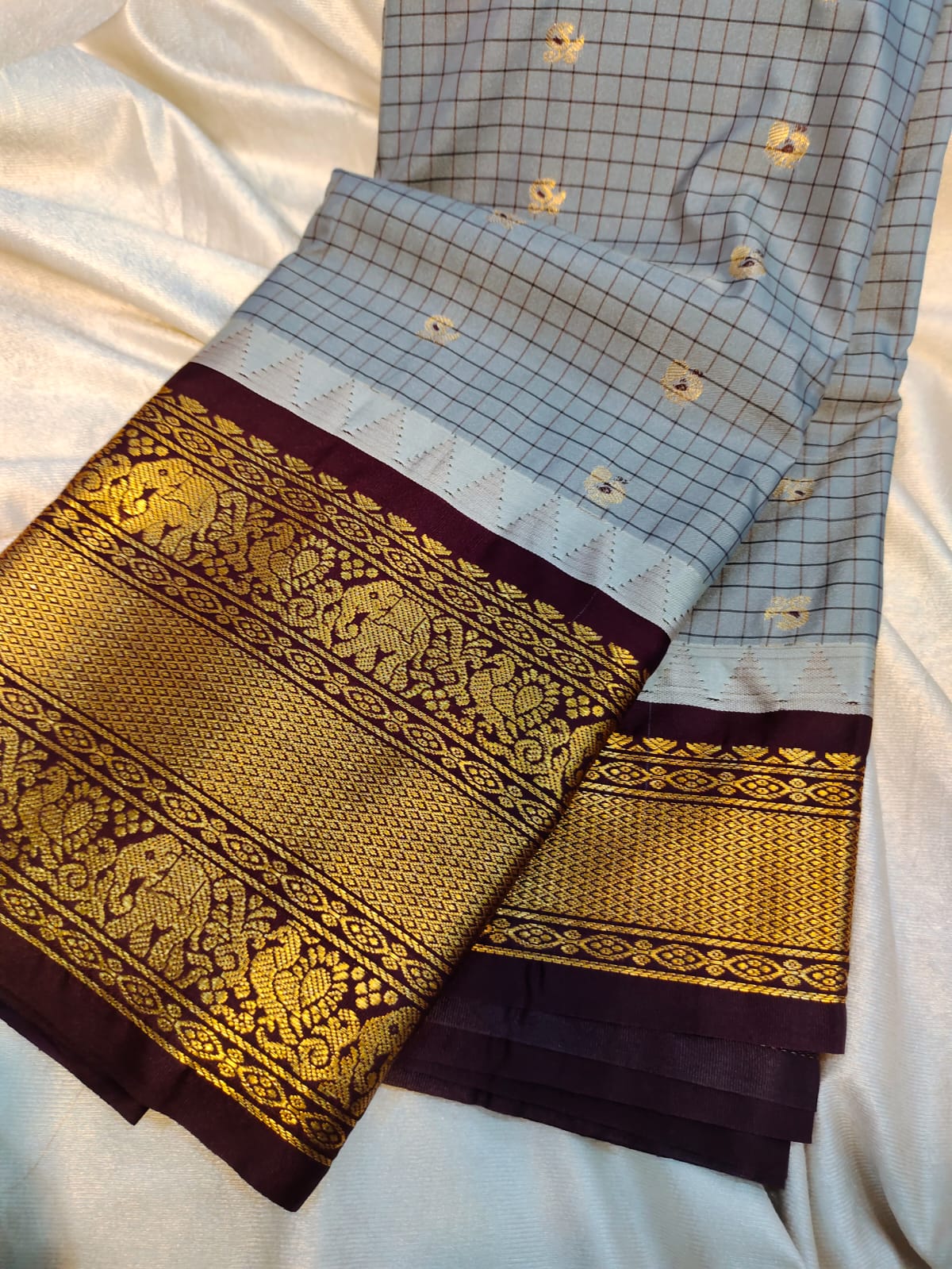 Sravanam gadwal sale