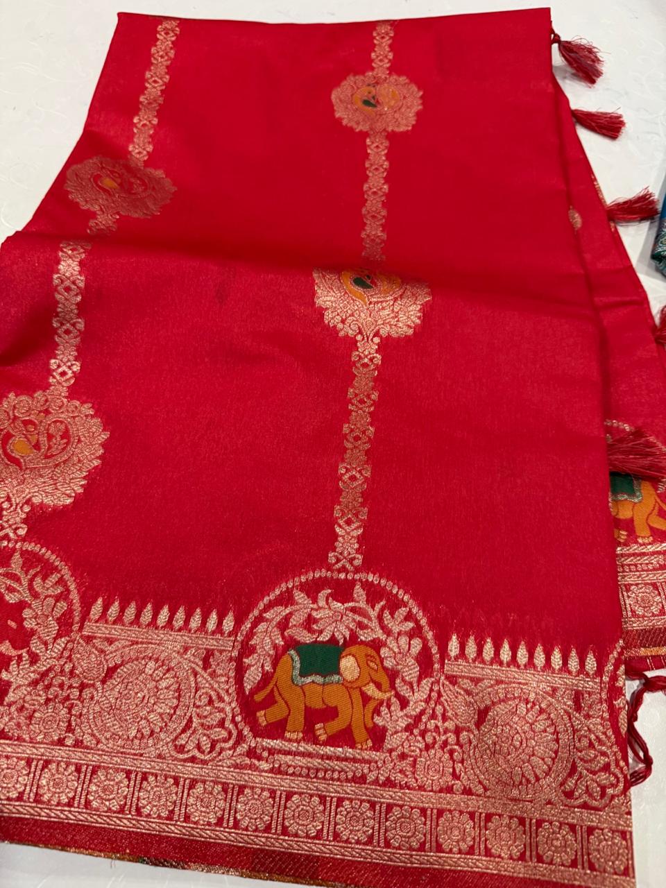 ఎసి 999
