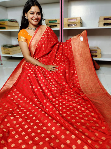 దీపావళికి చీరలు ఆఫర్ చేయండి