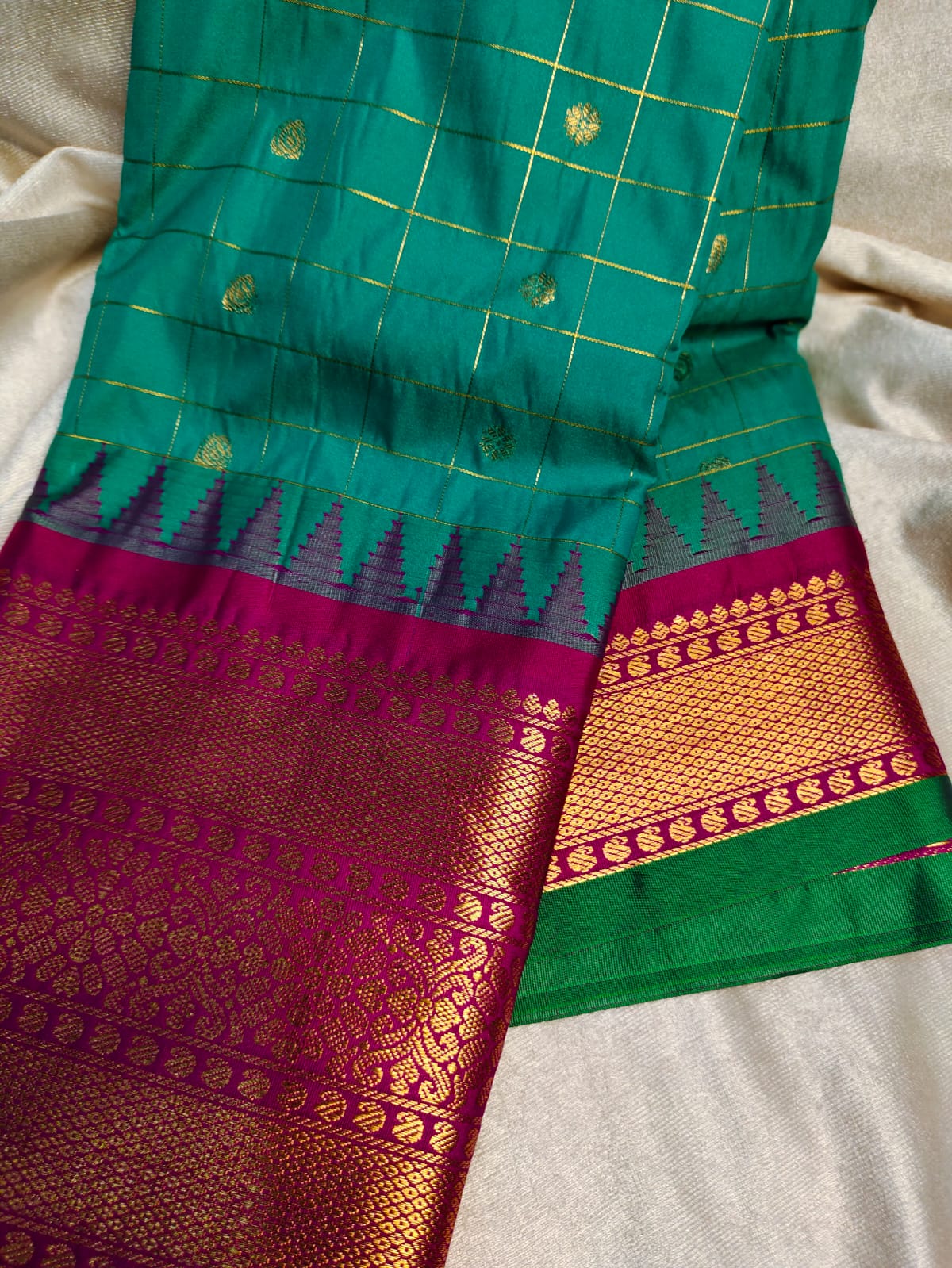 Sravanam gadwal sale