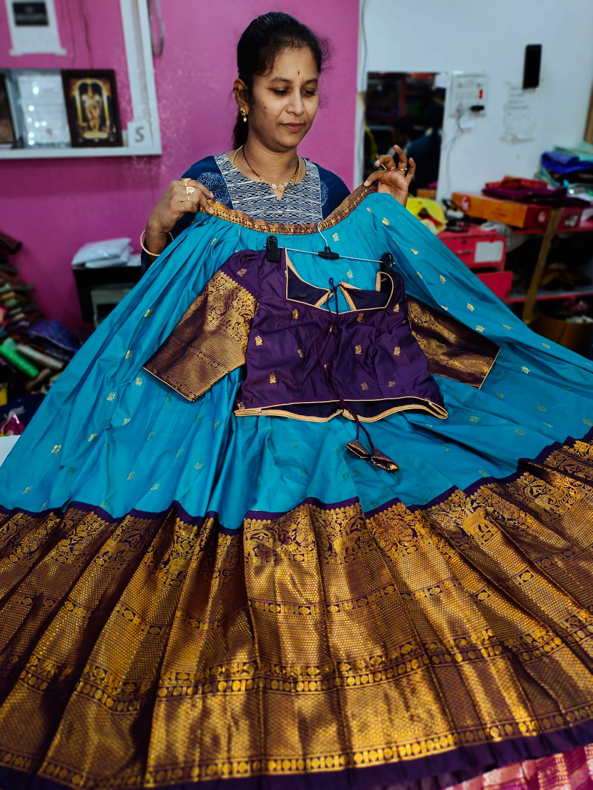 Sale gadwal lehangas
