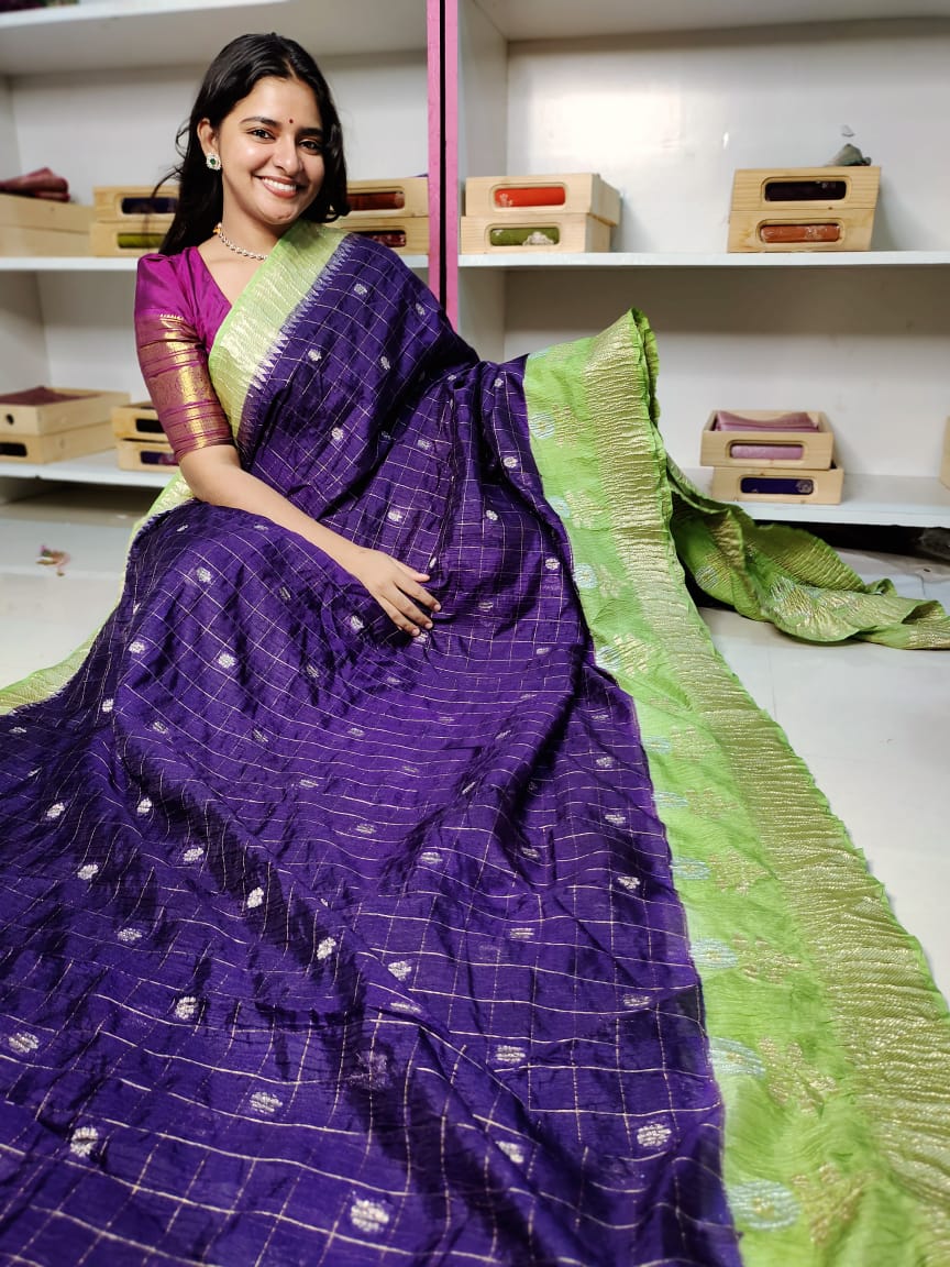 దీపావళికి చీరలు ఆఫర్ చేయండి