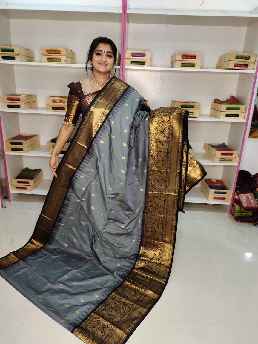ఆషాడం సేల్ గద్వాల్ పట్టు చీర)