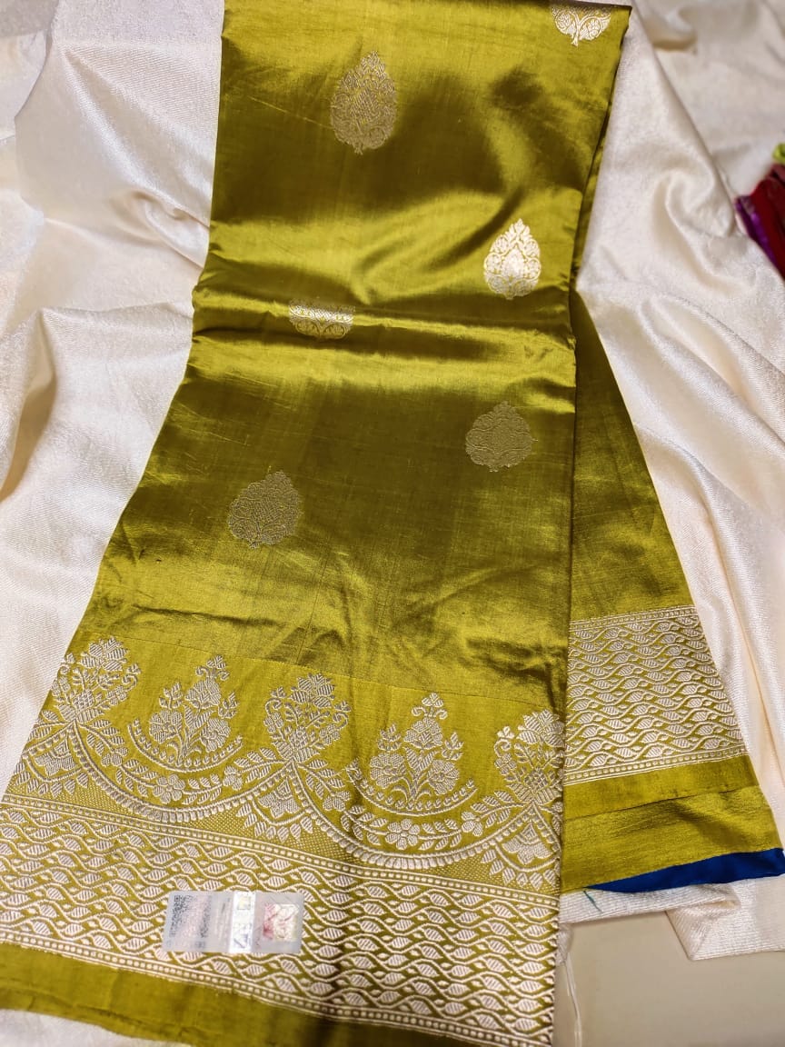 100% సిల్క్ మార్క్ సర్టిఫైడ్ గ్రీన్ మ్యాంగో సిల్క్ చీర