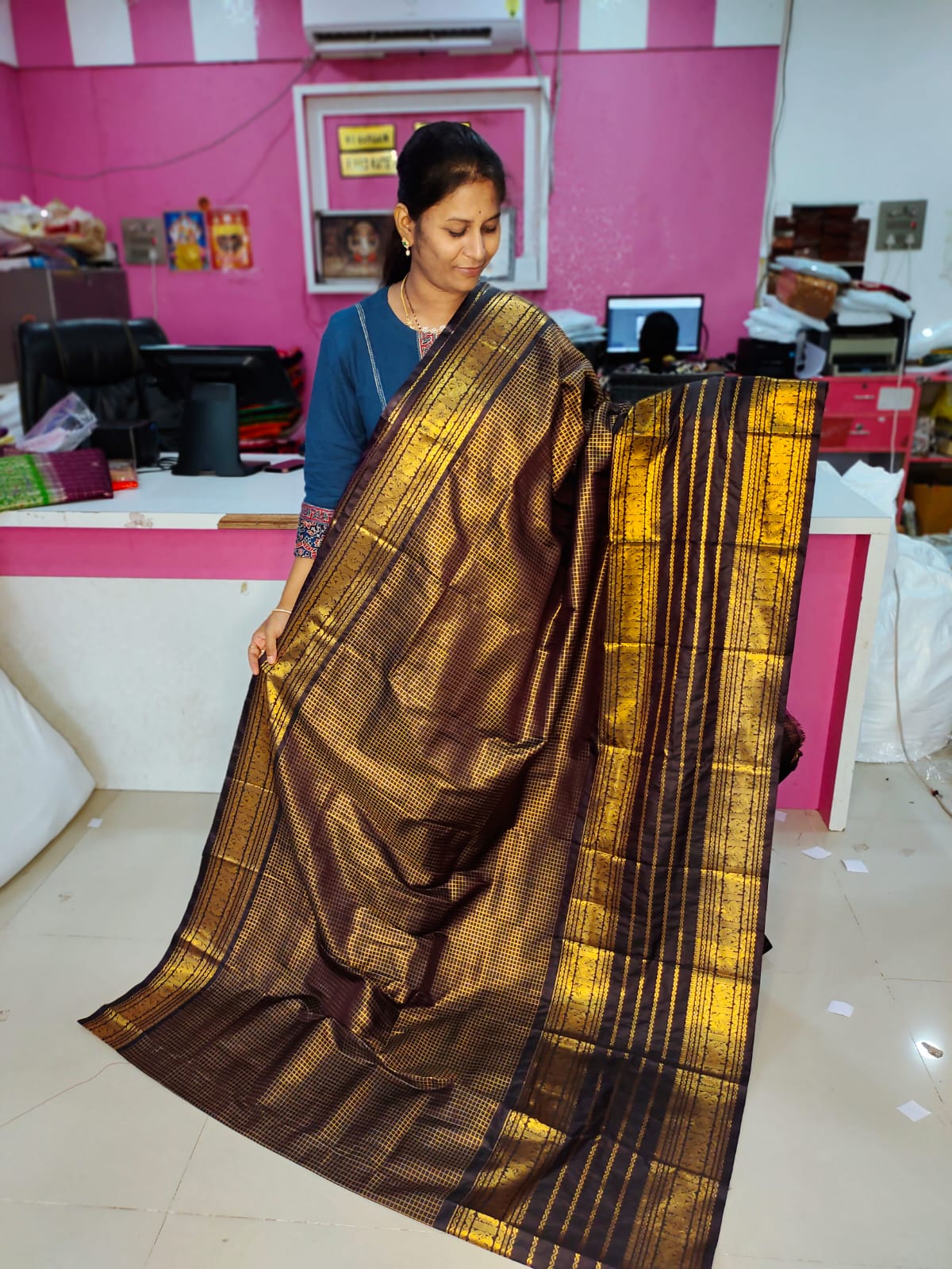 Vintage gadwal sarees