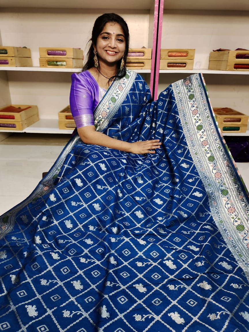 50% offer banarasi georgette saree